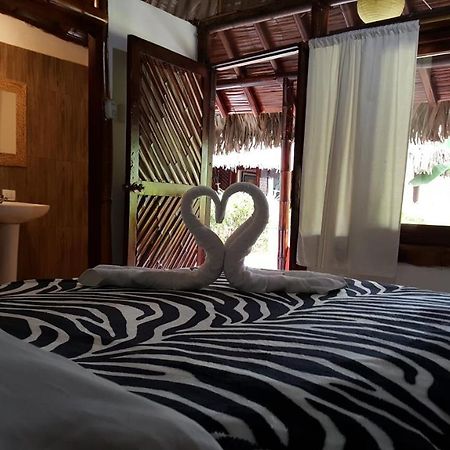 Hotel Sumpa Montañita エクステリア 写真