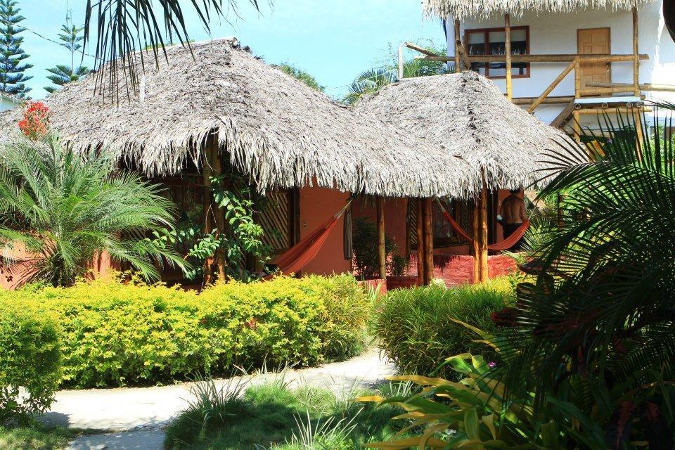 Hotel Sumpa Montañita エクステリア 写真